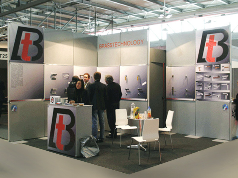 stand-4×4 Fastand accessori stand fiera