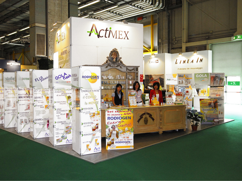 Montage de stand d'exposition Quadra Mono 13 Fastand accessori stand fiera