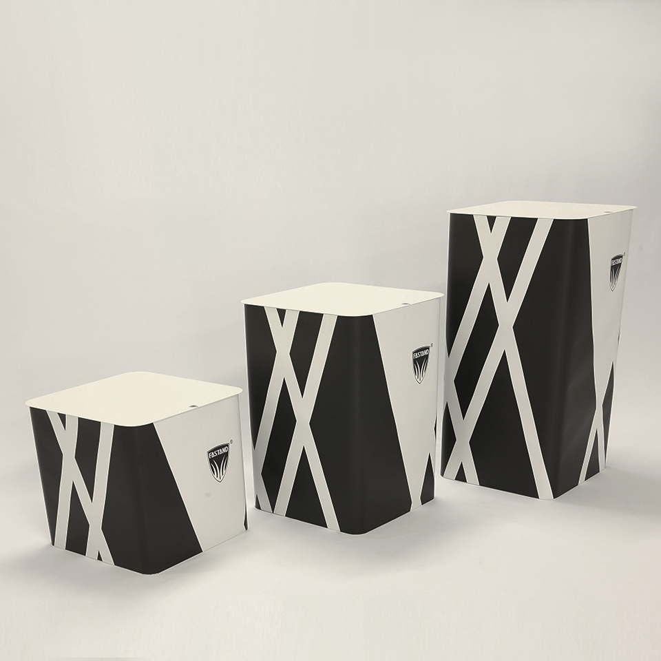 espositori-porta-prodotto-stand-fiera expositeur carré portable