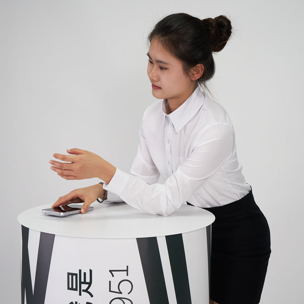 présentoirs cylindriques