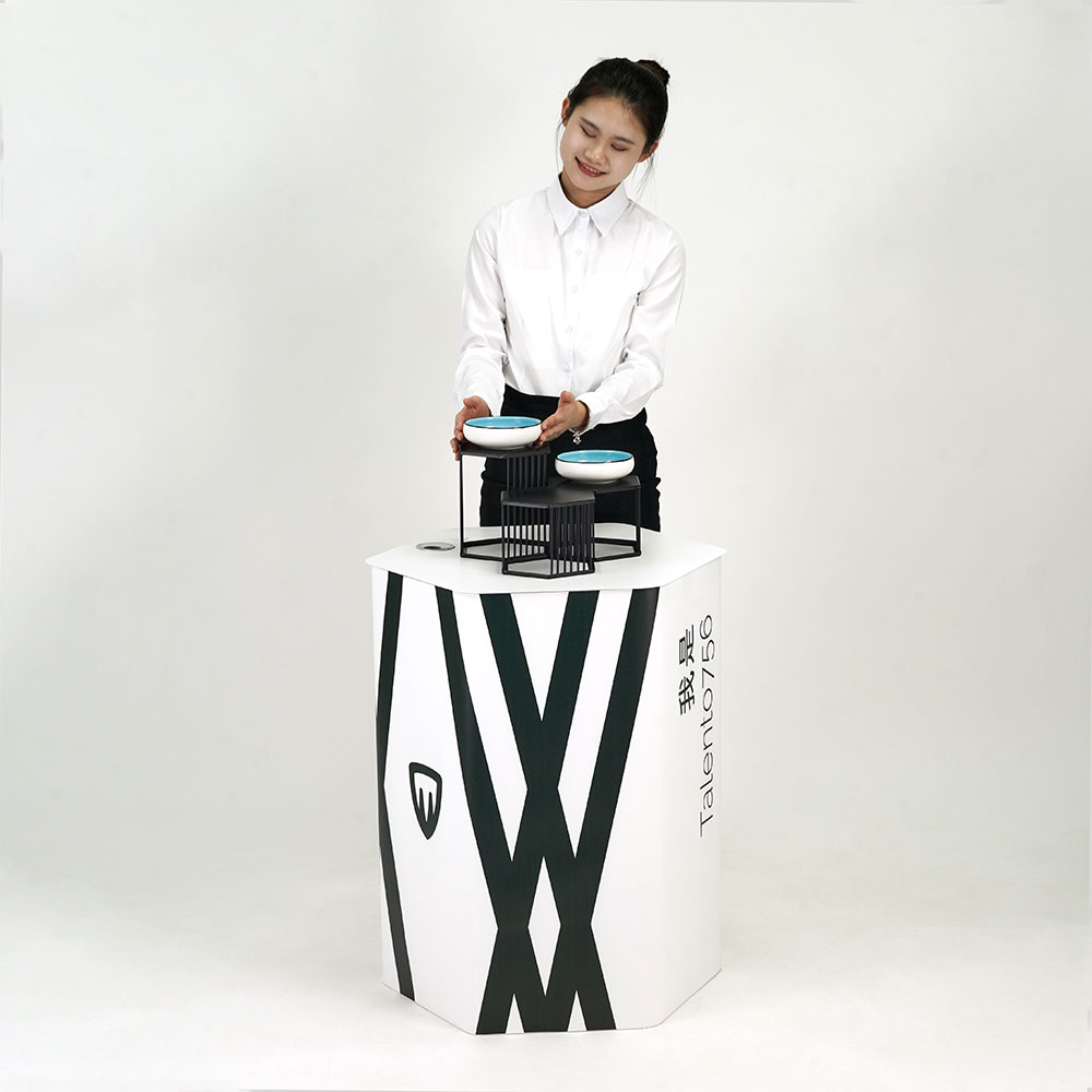 présentoir hexagonal